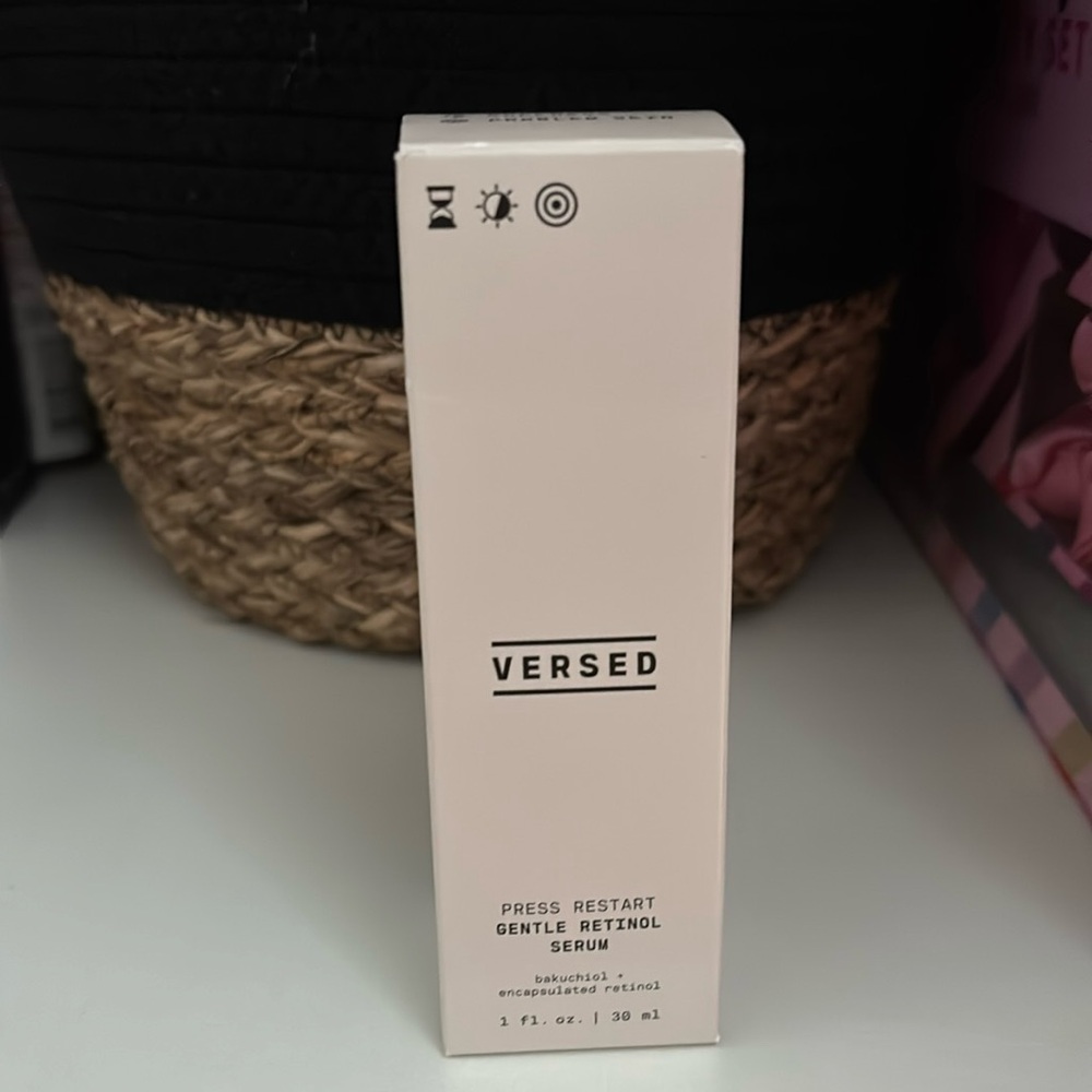 Versed 1oz retinol serum